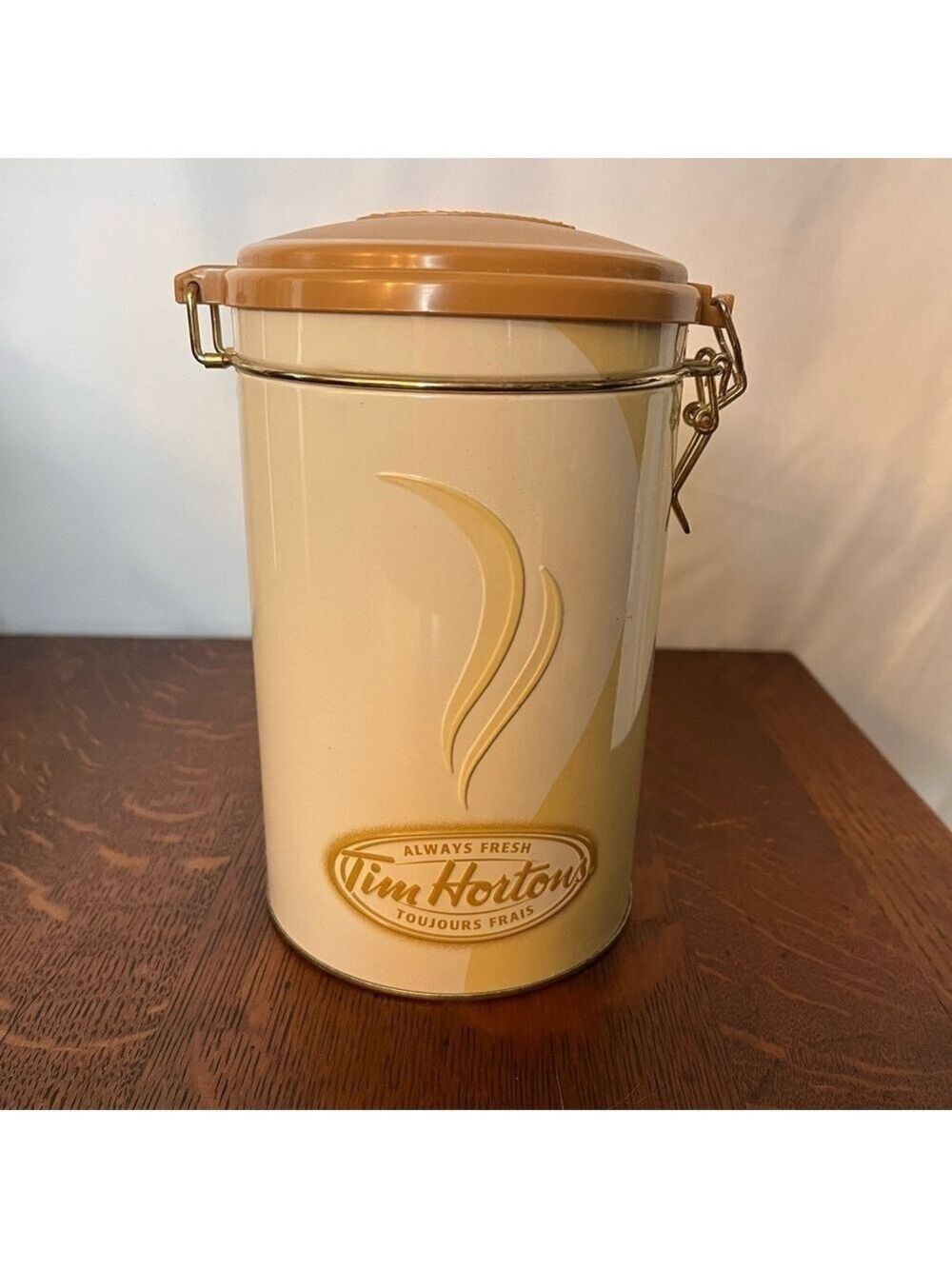 Limited Edition Tim Hortons Collector tin #006